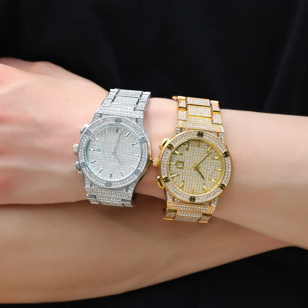 

2021 New HIP HOP Watches Micro Pave Iced Out Rhinestones Watches Quartz Stainless Steel Roman Numerals Watches Clock Relogio