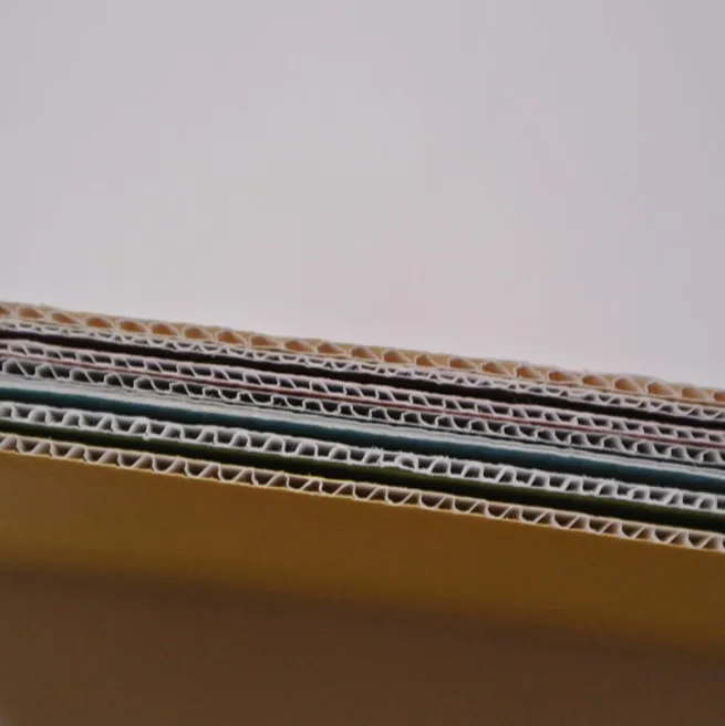 
80/100/120/250/380 grams Corrugated Sheets Black Brown White Special Paper Board 
