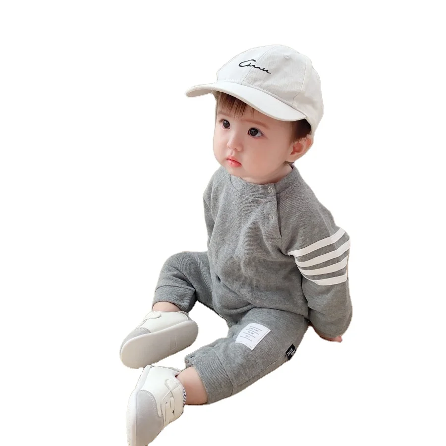 

Fashion design baby boy's and girls' striped rompers toddlers fleece bodysuits infants long sleeve jumpsuits