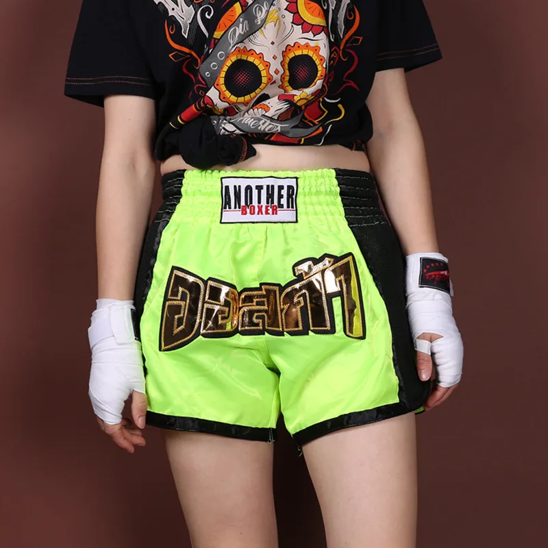 

1 peice martial arts wear applique patches fight boxing thai shorts for women, Picture