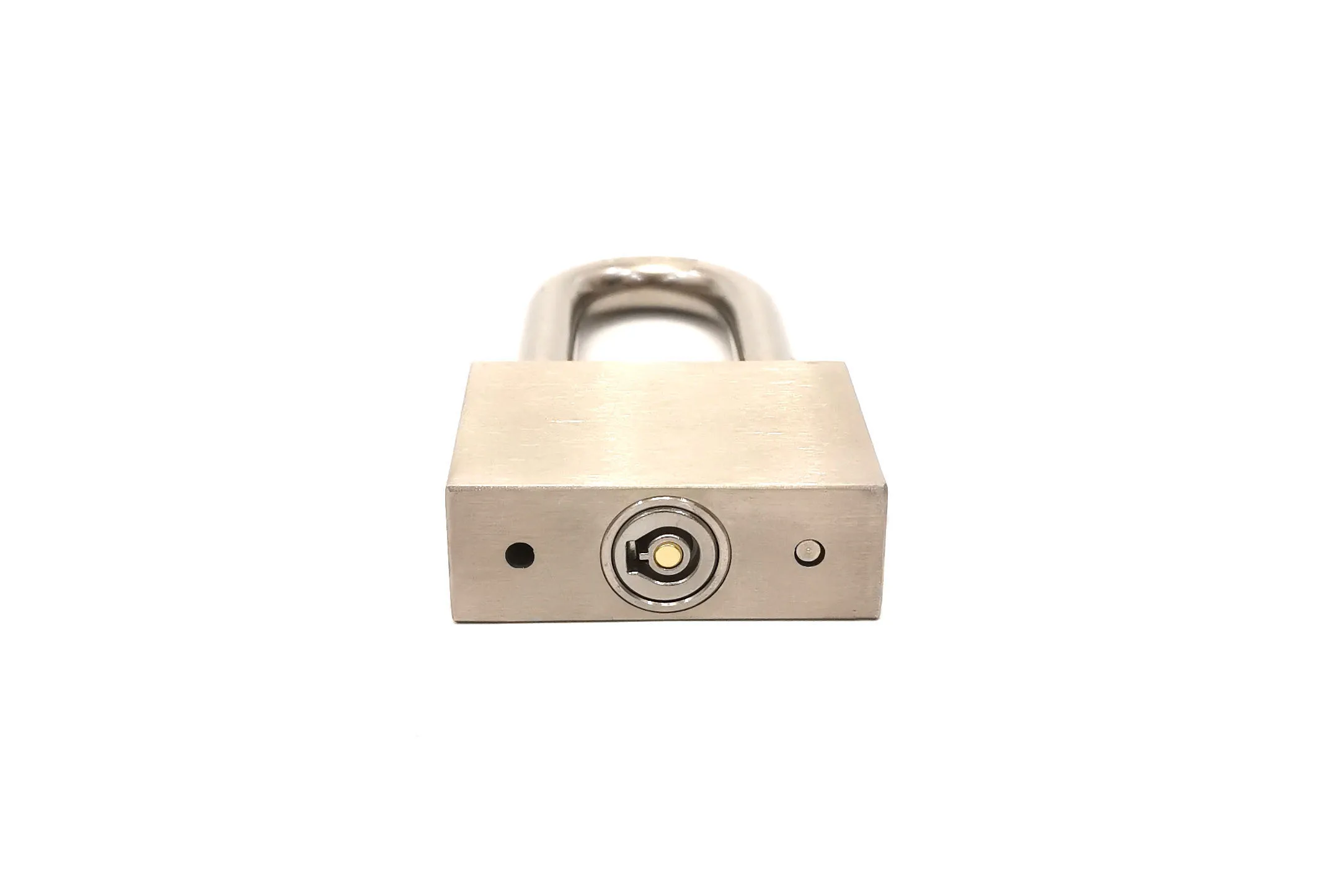 
cloud based system Intelligent Bluetooth key for multiple locks 