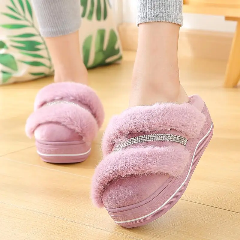 

Cotton slippers women's thick soled high heels Korean version lovely indoor plush slippers warm in autumn and winter slope heel