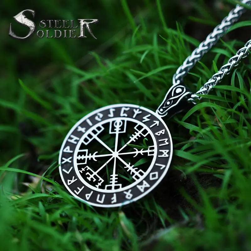 

SS8-698P 316L Stainless Steel Nordic Viking Symbol Compass Pendant For Men