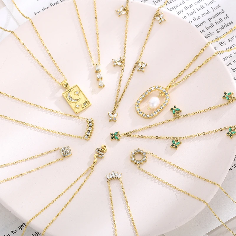 

Kalen Fashion Rhinestone Pendant Simple Chain Women's 18K Gold Plated Stainless Steel Necklaces