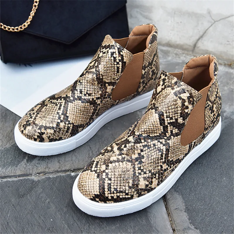 

XZ-003 2019 high quality stock zipper boots snake skin print women ladies ankle shoes flat chelsea boots, Picture show