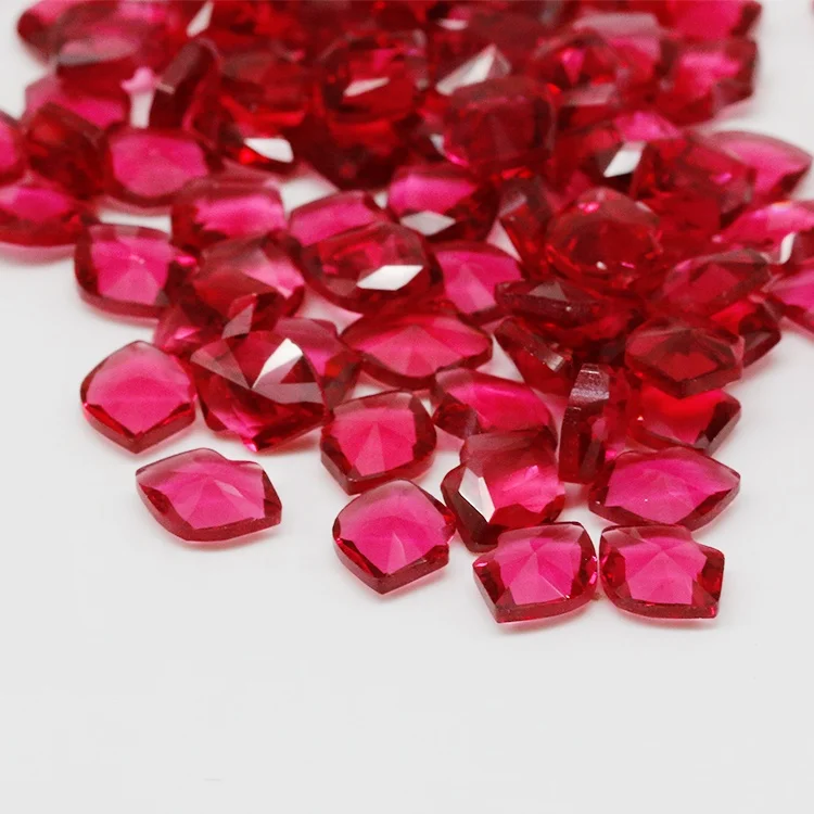 

Factory wholesale bulk lip shape 6x8 mm ruby red glass gems