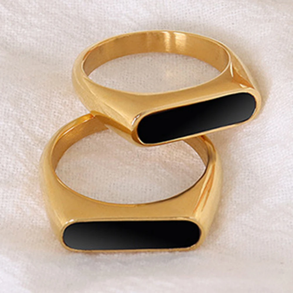 

Geometric Jewelry Women 18k PVD Gold Plated Black Enamel Signet Ring Dainty Stainless Steel Black Enamel Ring
