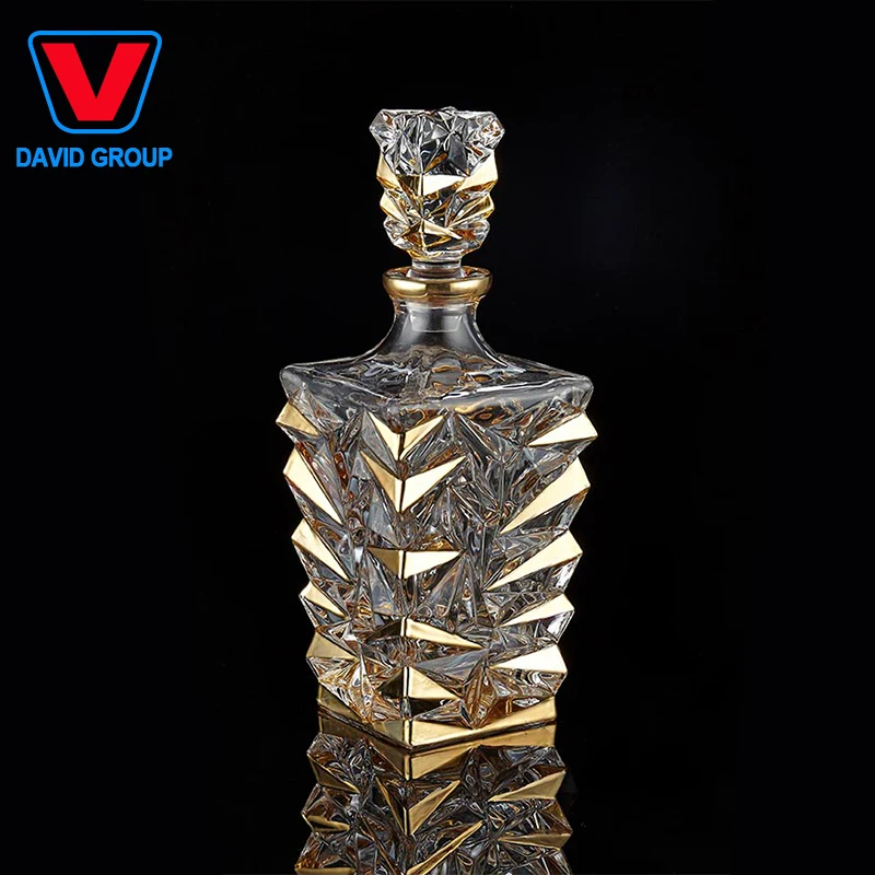 Luxury Gold Color Whiskey Decanter Set, View luxury wine decanter set