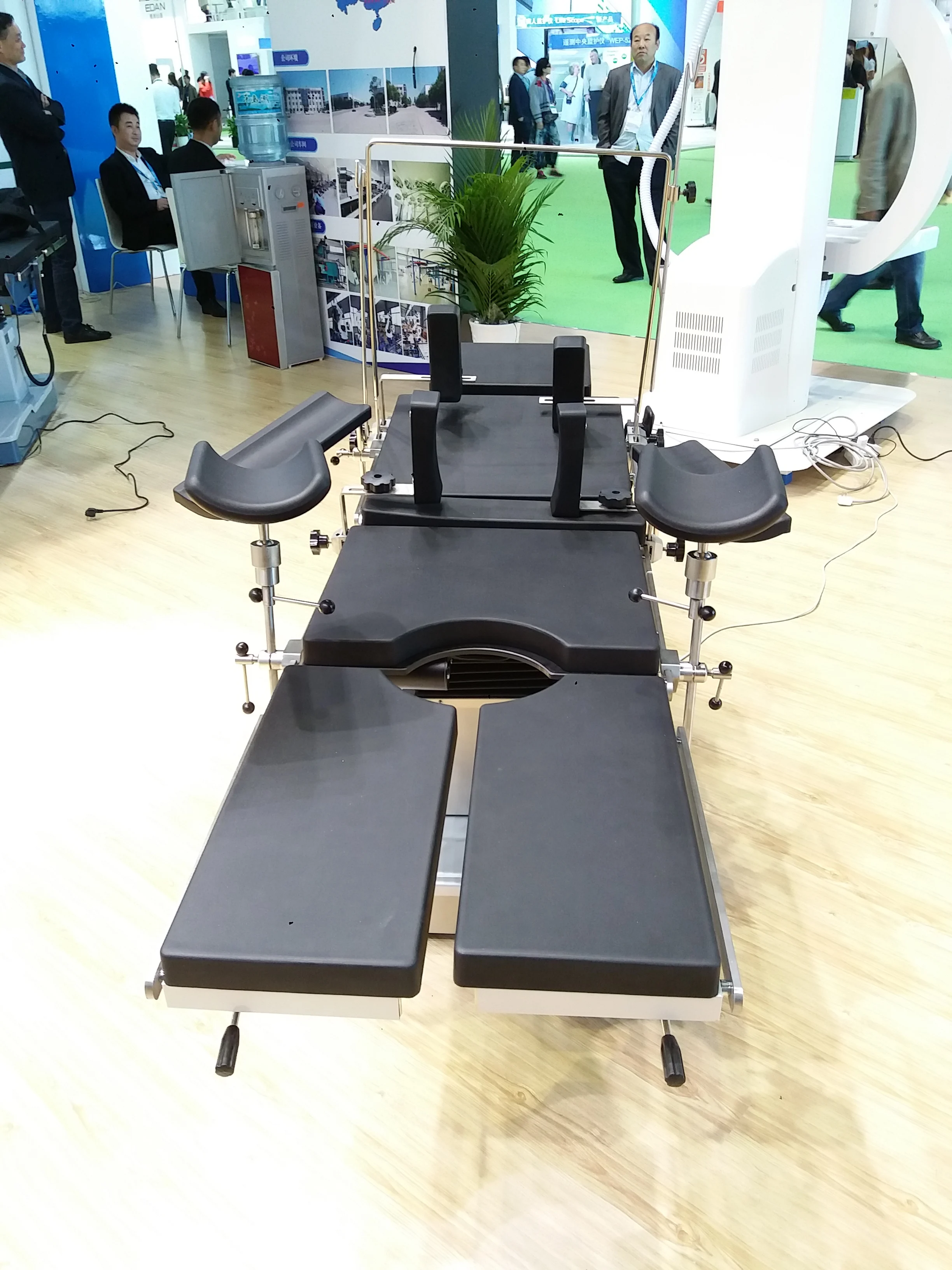 operation bed 3008dElectric surgical table with stainless steel