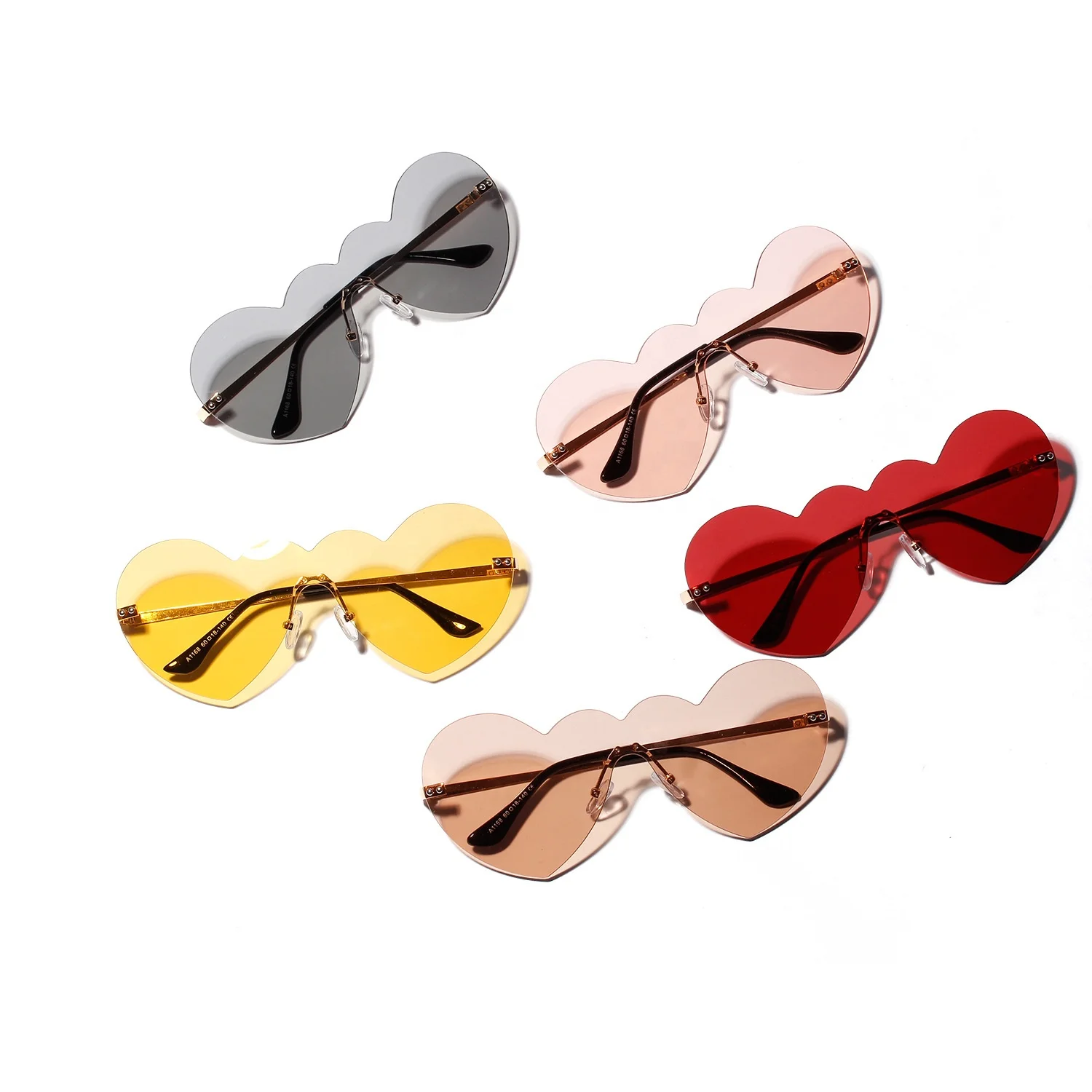 

Pink peach heart glasses female conjoined big frame love sunglasses European and American fashion heart-shaped party mirror