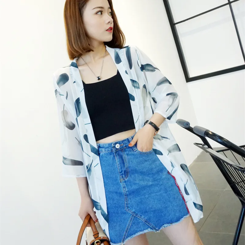 

Spring and summer new loose three-quarter-sleeved thin coat printed mid-length beach chiffon sunscreen cardigan