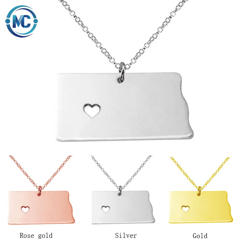 

2021 Stainless Steel Gold United States Map Necklace Fashion Charms Pendant Heart Necklace Jewelry for Women and Men