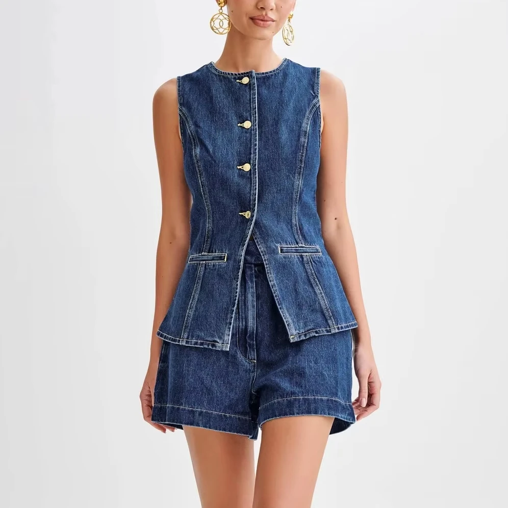 New Arrival Solid Sleeveless Bodycon Single Breasted Casual Two Piece Top and Shorts Set