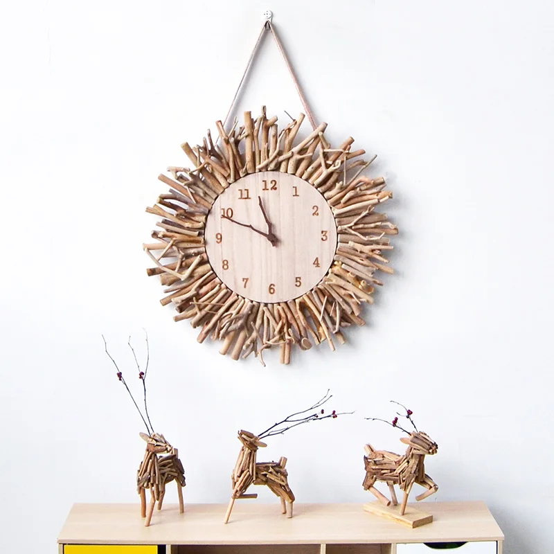

Shengqu oem personalized house interior fancy handmade wall clock, Natural wood color