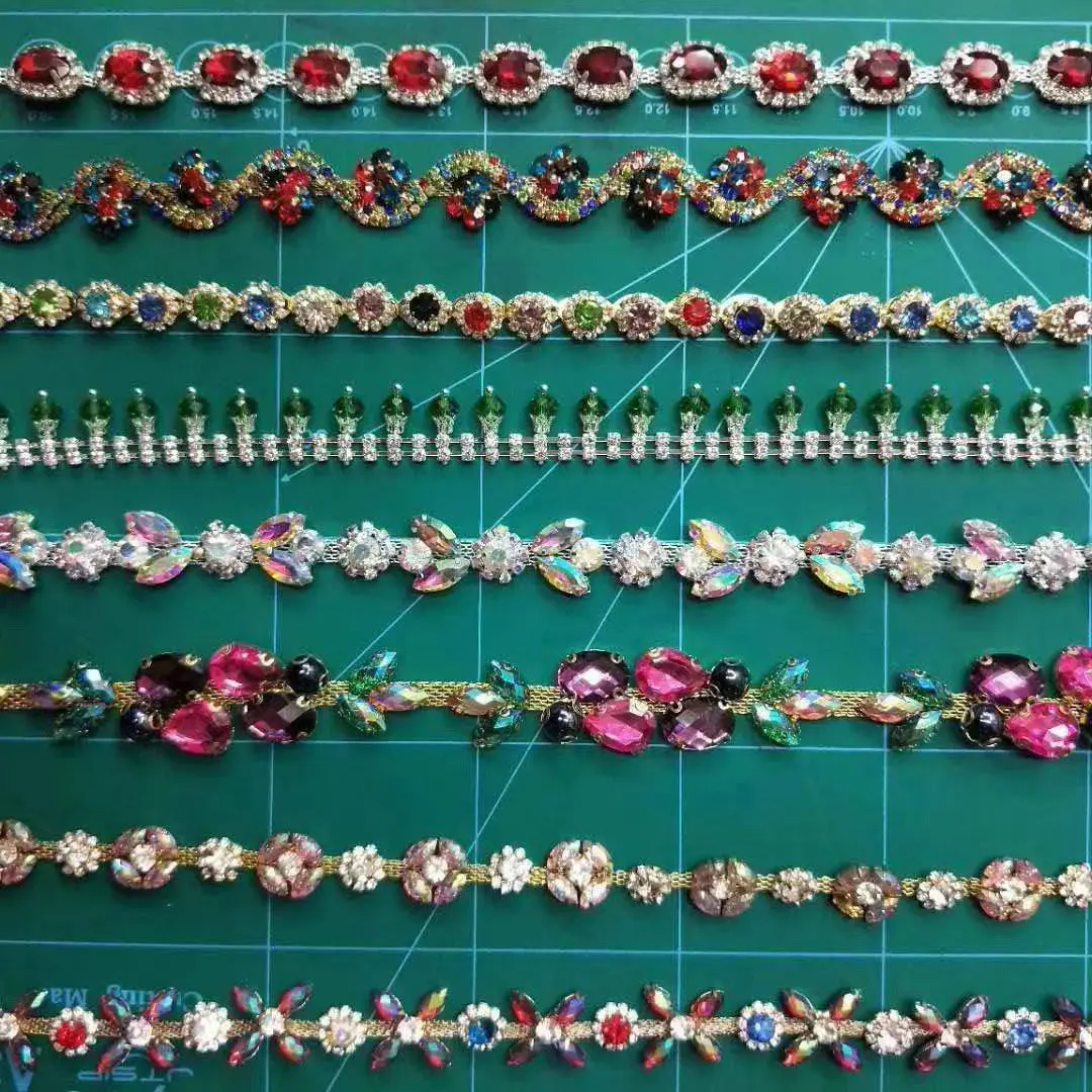 

Custom made decoration crystal rhinestone chain trim yard, Customization