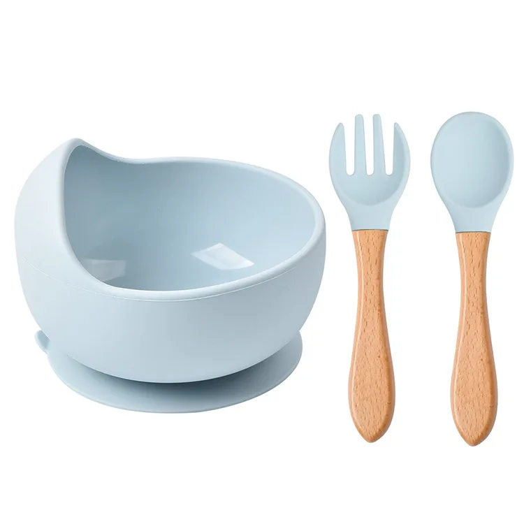 

wholesale BPA Free silicone baby suction bowl and bamboo spoon set silicone feeding bowls set, 28-colors