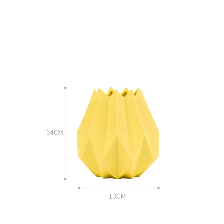 

2021 Wholesale Luxury New Modern Style Small Ceramic Vase
