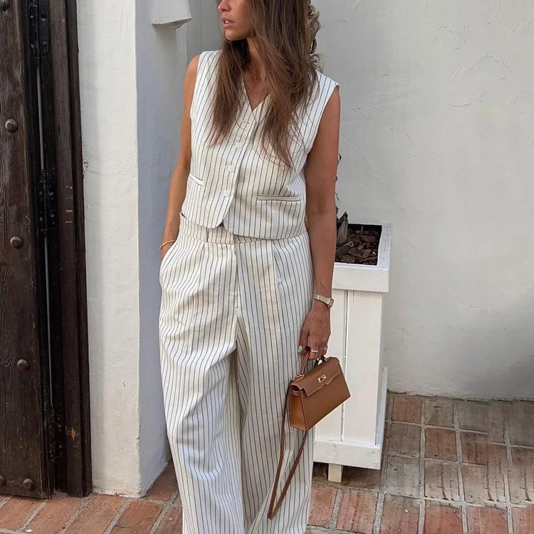 Fashionable Striped Vest And Pants Set Two Piece Clothing Ladies Suits Office Wear Summer Sets For Women
