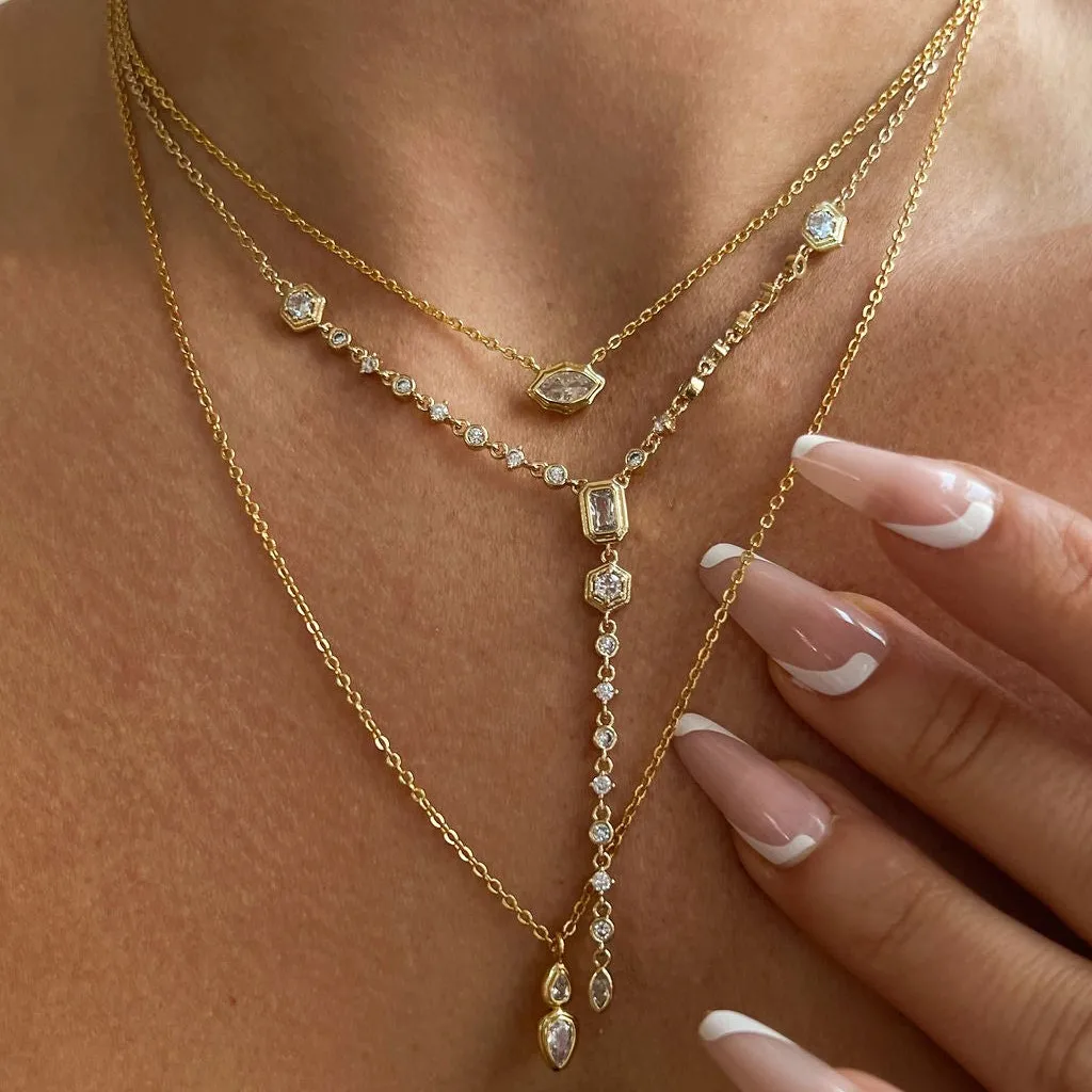 

Wholesale Gold Plated Simple Zircon Oval Pendant Multilayer Necklace Fashion Brass Jewelry Necklace For Women
