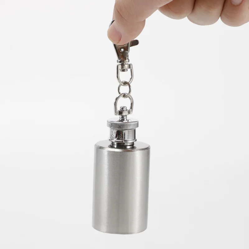 

1OZ Custom Gilft Funny Barrel Cylinder Round Stainlss Steel Mini Small Hip Flask With Keychain, Stainless steel
