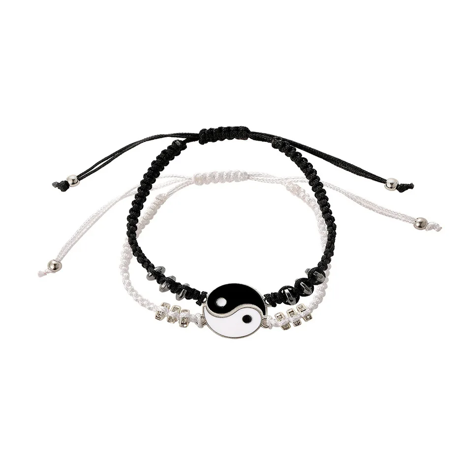 

Wholesale Alloy Gossip Tai Chi Braided Bracelet Simple Black And White Push-Pull Hand Rope For Gift