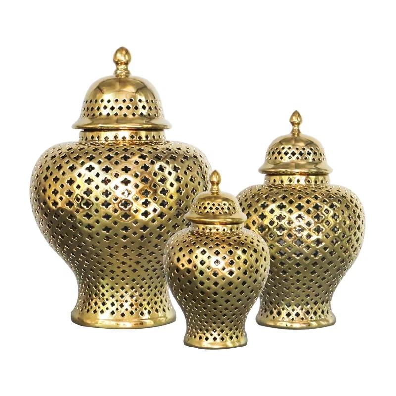 

Jinddezhen gold plating hollow out ceramic temple jar antique chinese decorative porcelain ginger jar