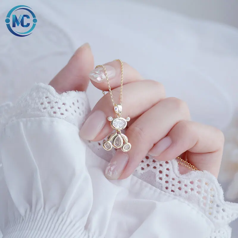 

2021 New Design Exquisite Movable Bear Women Necklace 14k Real Gold Elegant Zircon Necklace Birthday Gift Jewelry Brincos, 1color