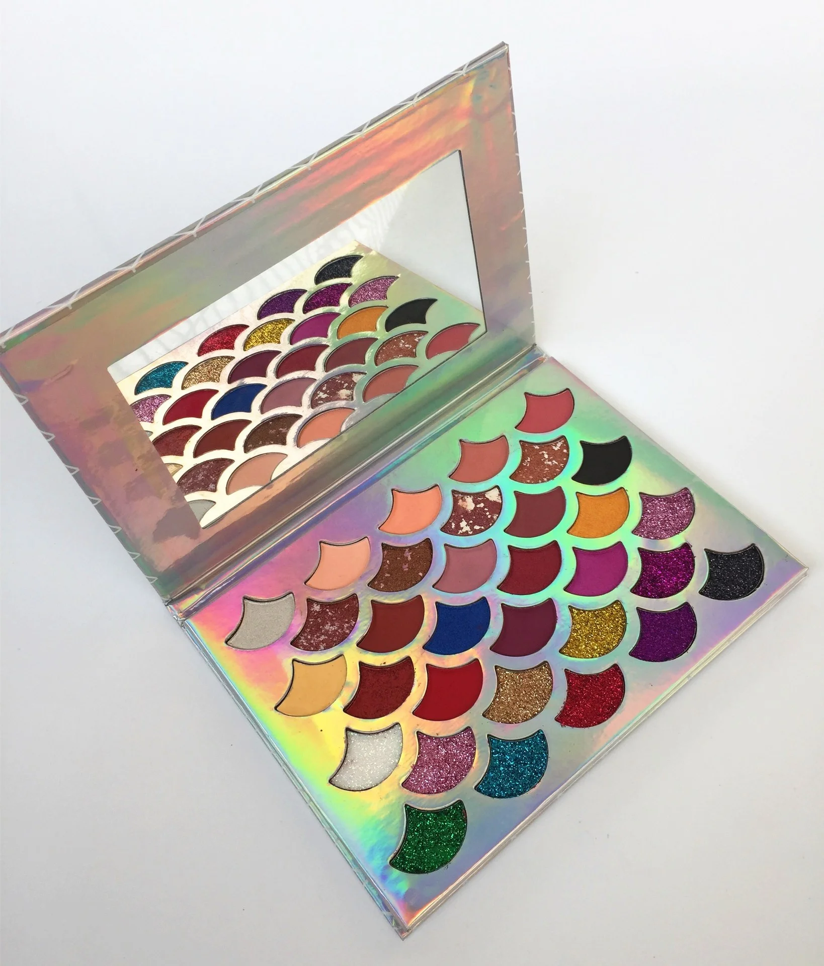 

32 color pearlescent matte sequins eyeshadow palette fish scale shaped private label custom logo eyeshadow, 32 colors