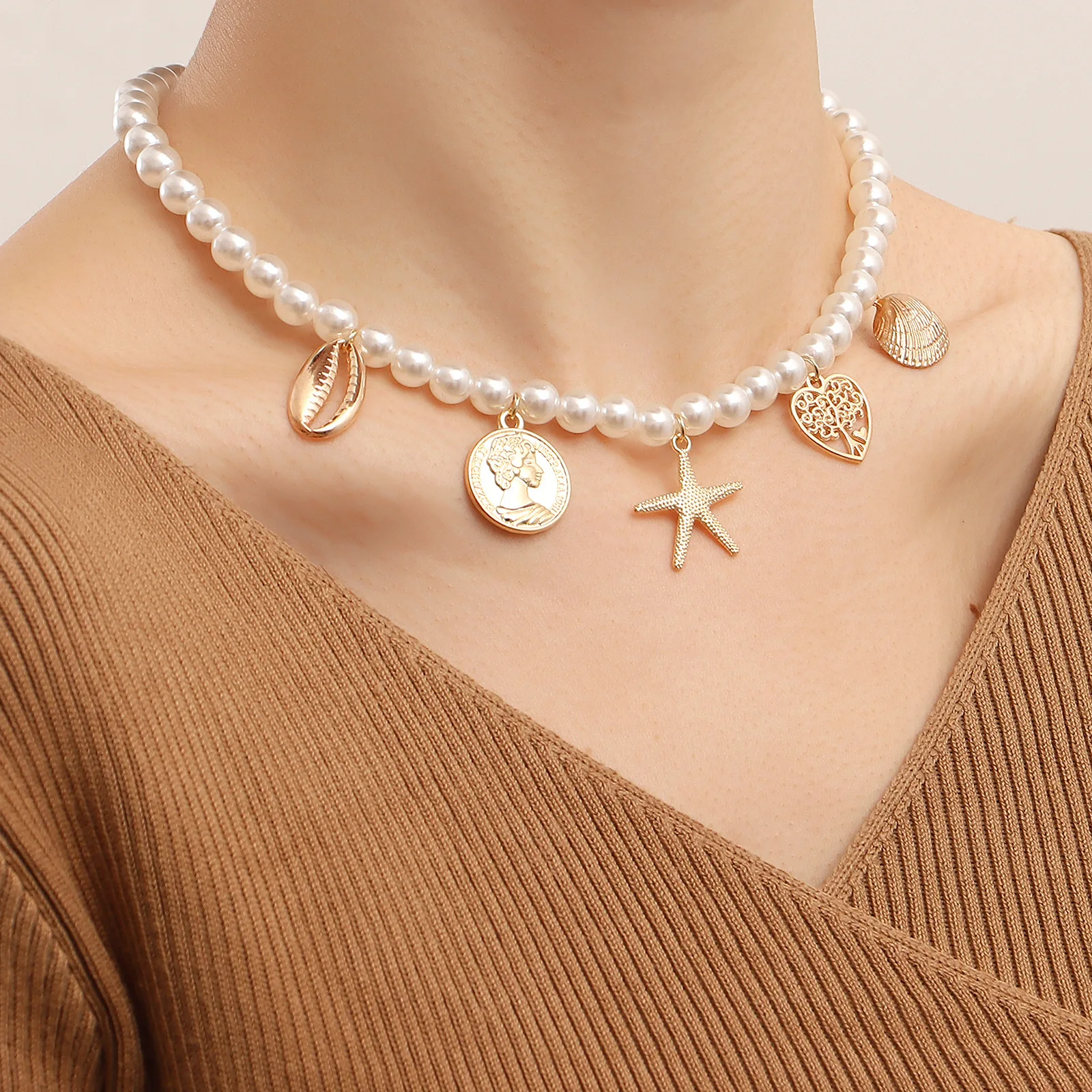 

Bohemian Style Shell Starfish Heart Pearl Choker Necklace For Women Jewelry