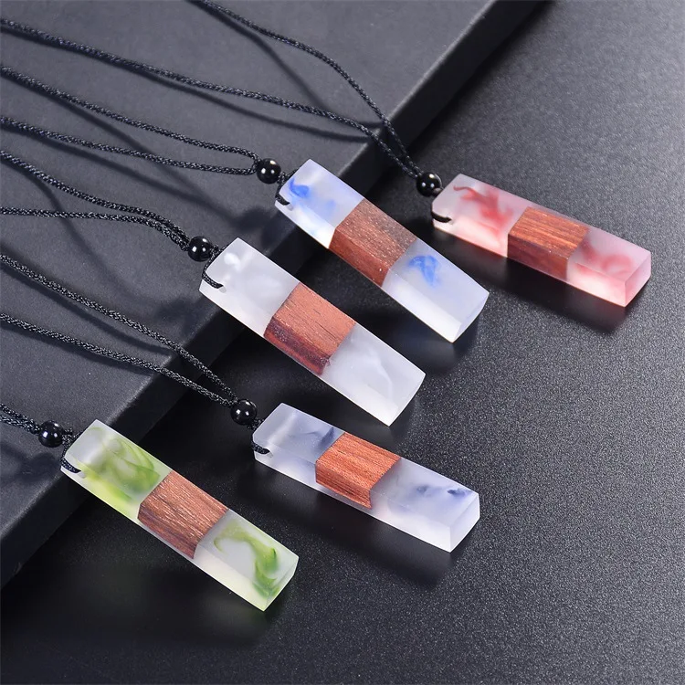 

Wholesale and retail fashion wood resin hand-polished solidified necklace 5 colors available, Picture shows