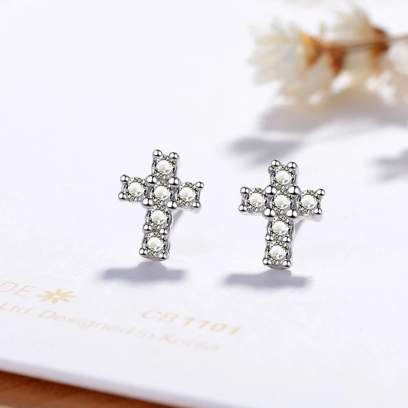 

Men's and women's gold-plated cross small earrings women's simple classic zircon ear jewelry ear jewelry, White