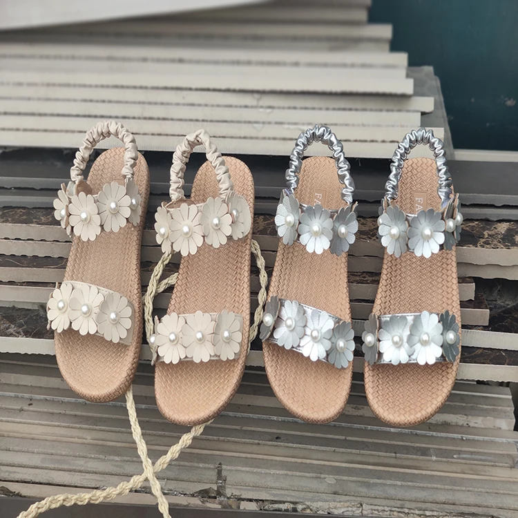 

Fairy style girl sandals 2021 summer new fashion wild beach shoes flat flower Roman sandals