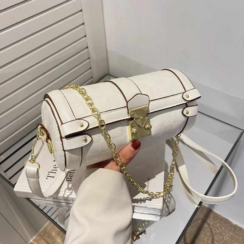 

2022 Summer Drop shipping Solid PU Chain Shoulder Handbag Small jelly Fashion Purse Bag Women Round Shape Purses and Handbags