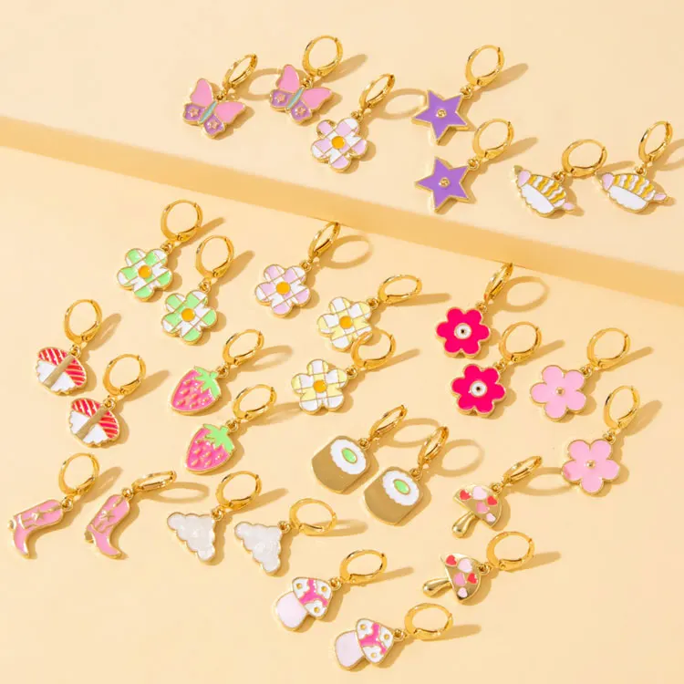 

SC Hot Selling Cute Korean Earrings Gold Plated Strawberry Star Butterfly Flower Mushroom Dangle Hoop Earrings for Teen Girls