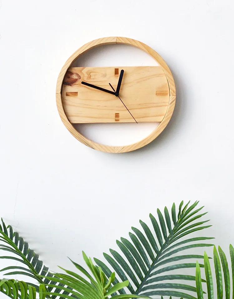 

Home Decoration New Designer Art Rustic Wooden Round Wall Clock