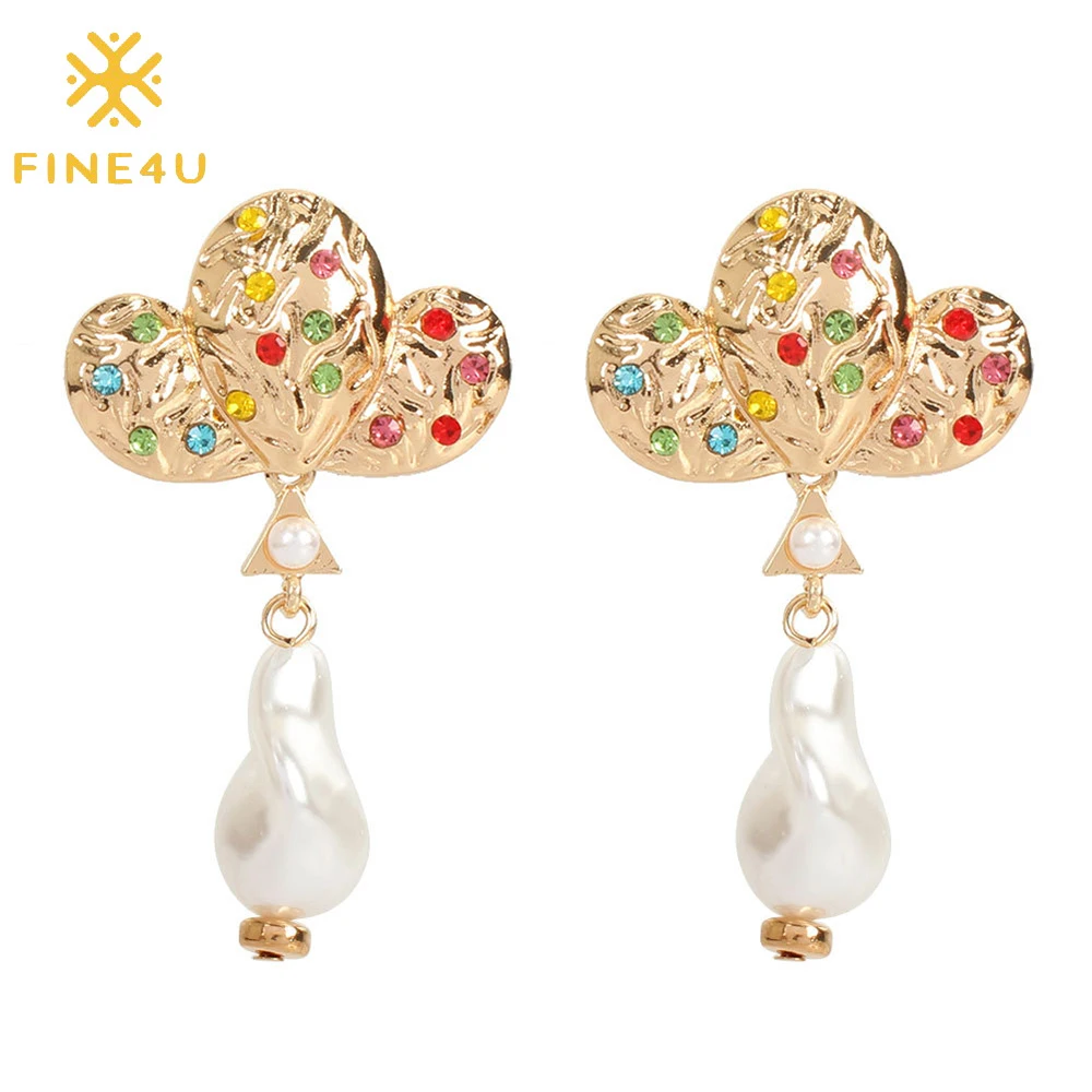 

Gold plated jewelry exaggerated vintage fashion 2021 elegant women irregular drop flower pearl earrings