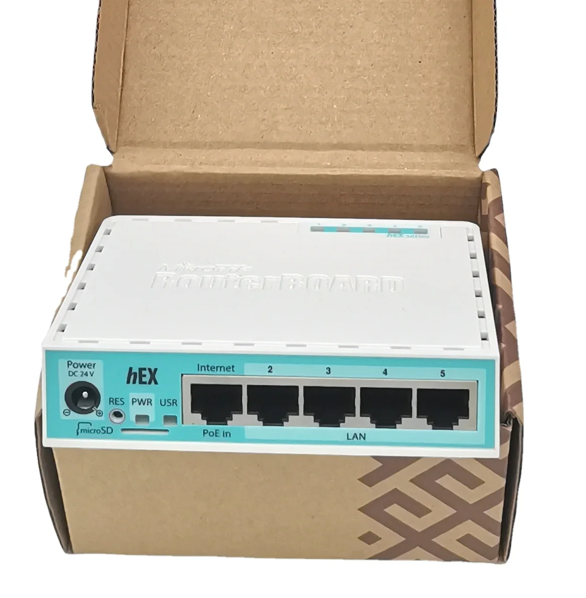 

MikroTik RB750Gr3 5 port Gigabit router with USB Port, White