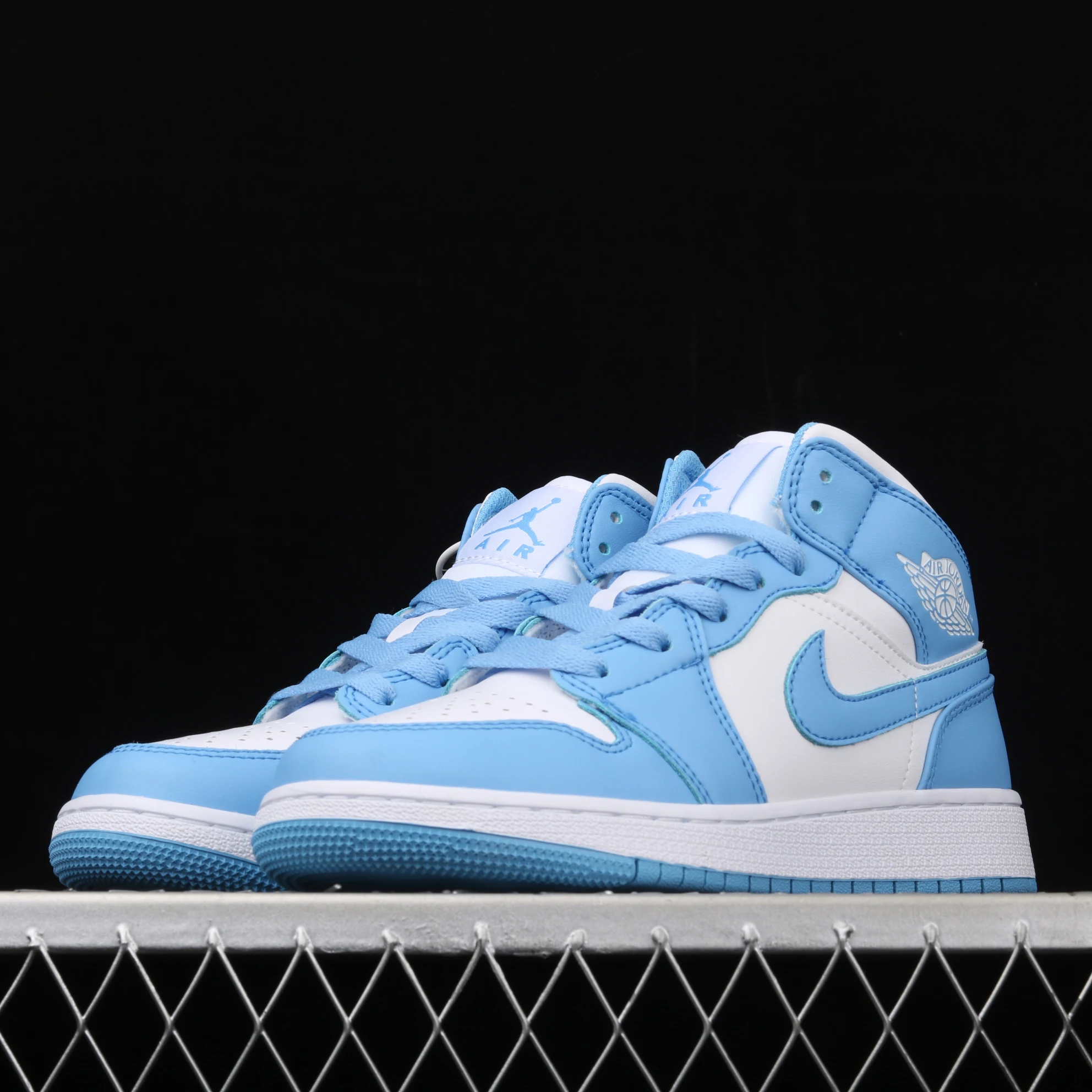 

Brand High Quality Aj1 Retro Men'S And Women'S Fashion Sports Running Shoes AJ 1 Basketball Shoes