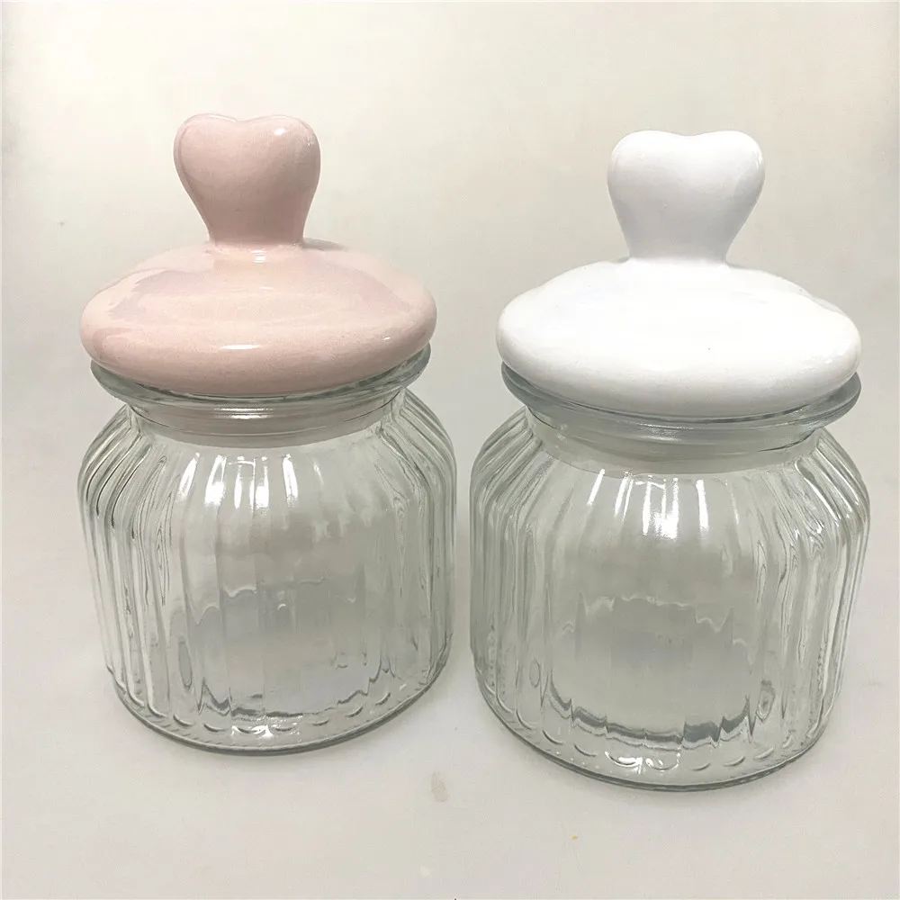 

Best Selling Hot Sale Glass Jar Canister with Heart Shaped Ceramic Lid Cover for Food Storage, Transparent