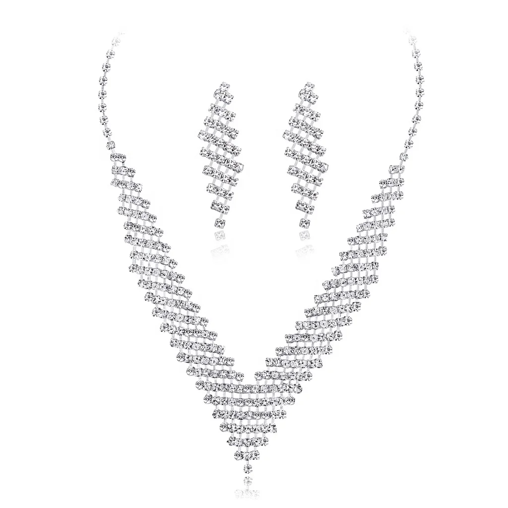 

2020 Newest Romantic Vintage Necklace Earring Set for the Latest Luxury Party