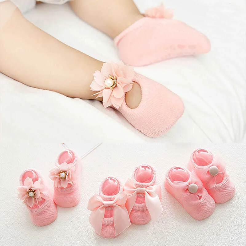 

Newborn gifts box pack lace flower bows princess organic cotton non slip baby sock shoes, Multi colors