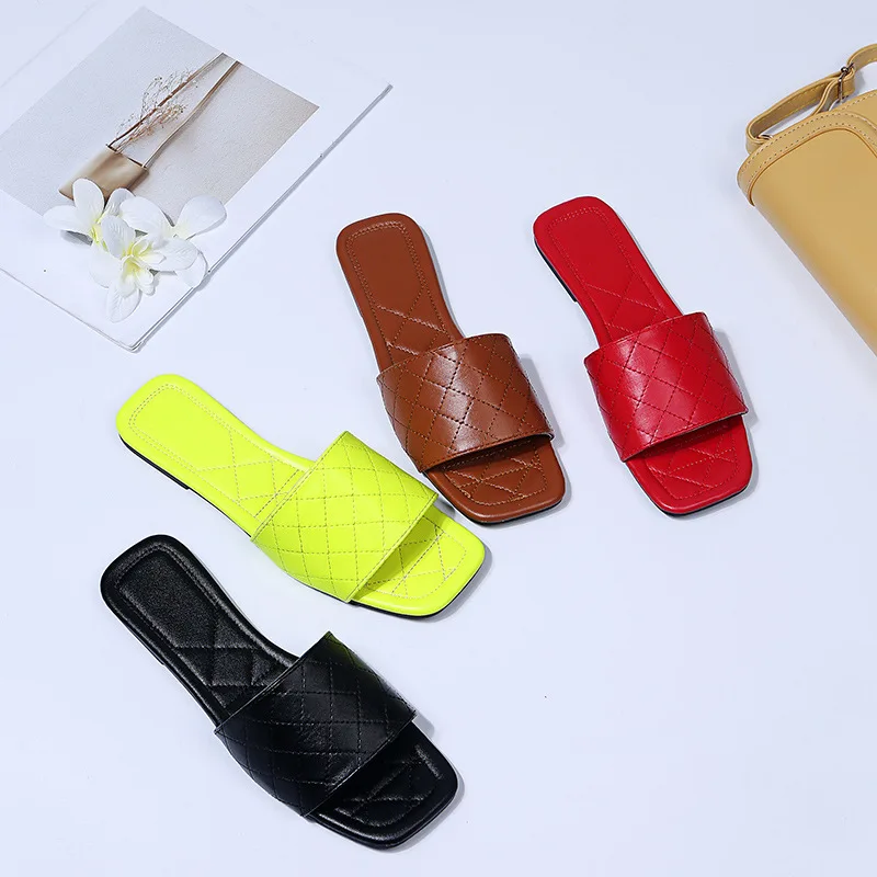 

Hot Sale Fashion Casual Sandals Women Shoes Slipper Flat Casual Women Jelly Slide Slippers Wholesale Ladies Summer Woman Shoes, Yellow / black / red / apricot