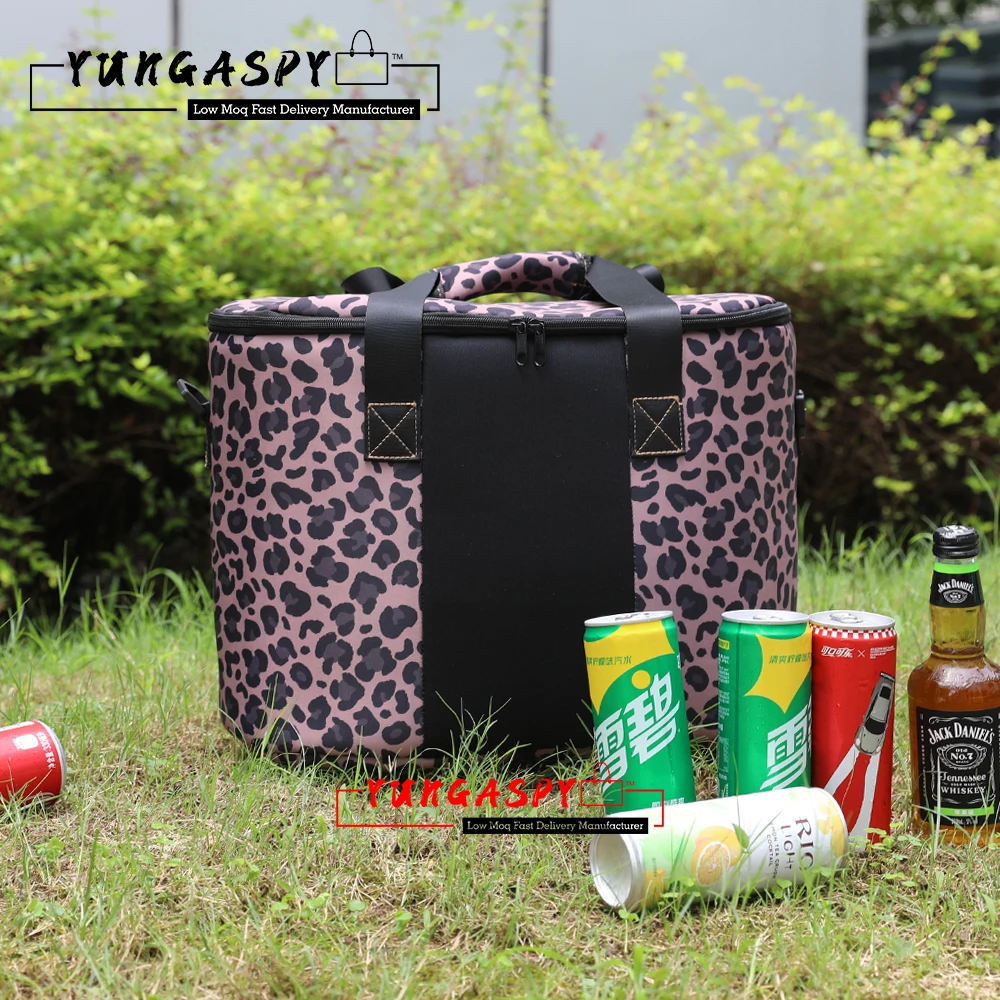 

Hot Sale Beer Seltzer Durable Insulated Waterproof Leopard Packing Bag Adjustable Shoulder Strap Large Capacity Cooler Bags, Brown checkered white checkered grey, blue,etc.