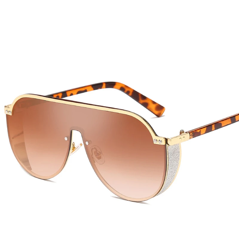 

Wholesale One piece PC lenses UV400 metal frame women fashion sunglas