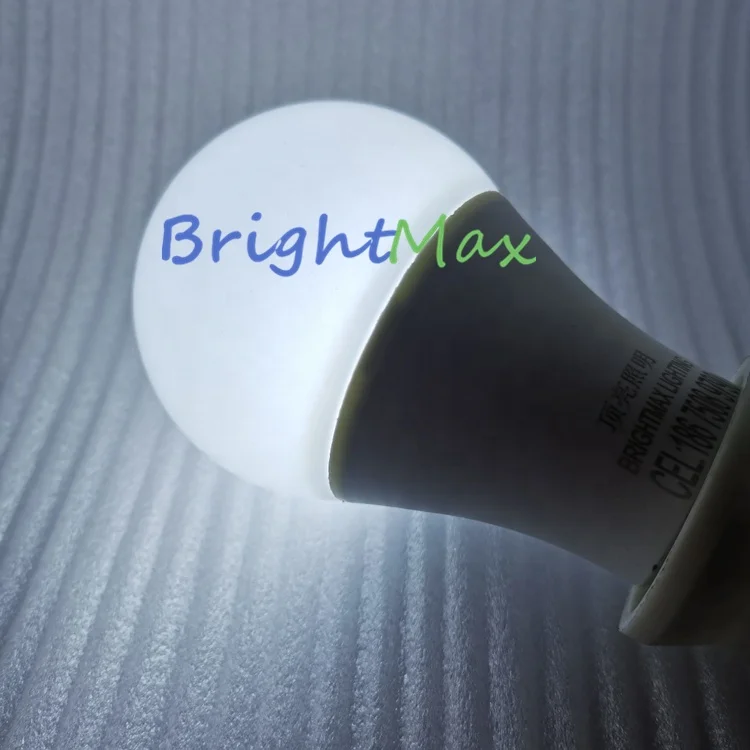 OEM Smart Lighting Control System Wifi RGB Warm white 4.5W Dimmable E26 E27 Led Bulb