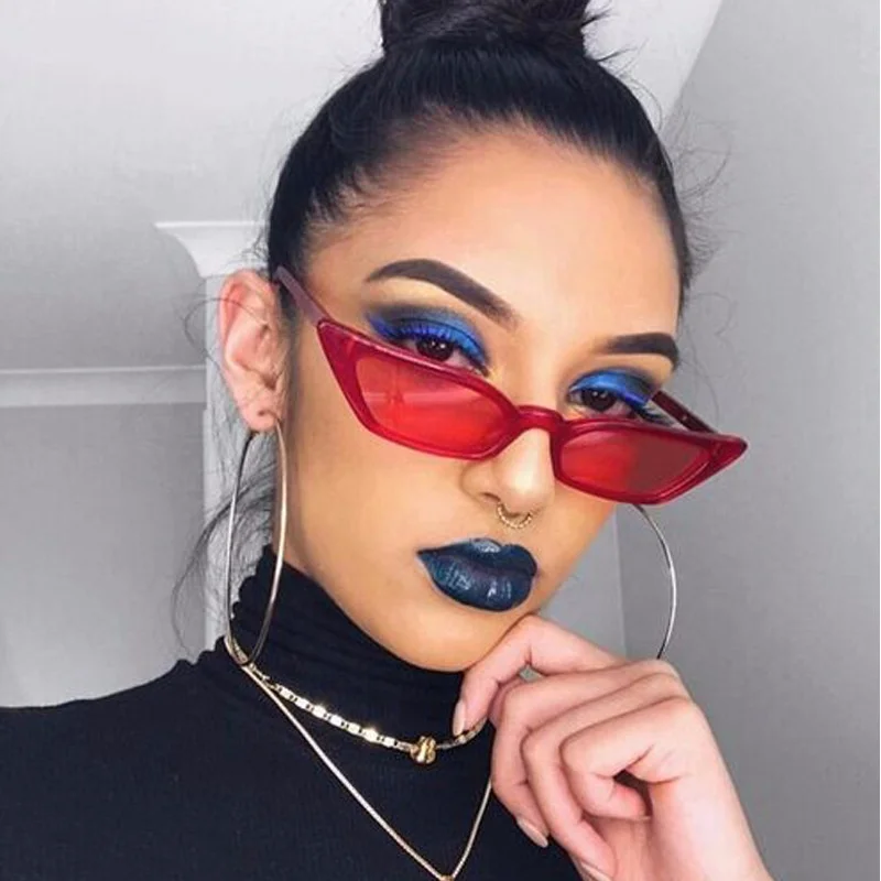 

Vintage Party Retro Cat Eyewear Woman Fashion Small Vintage Sun Glasses Designers Shades Sunglasses Men Women