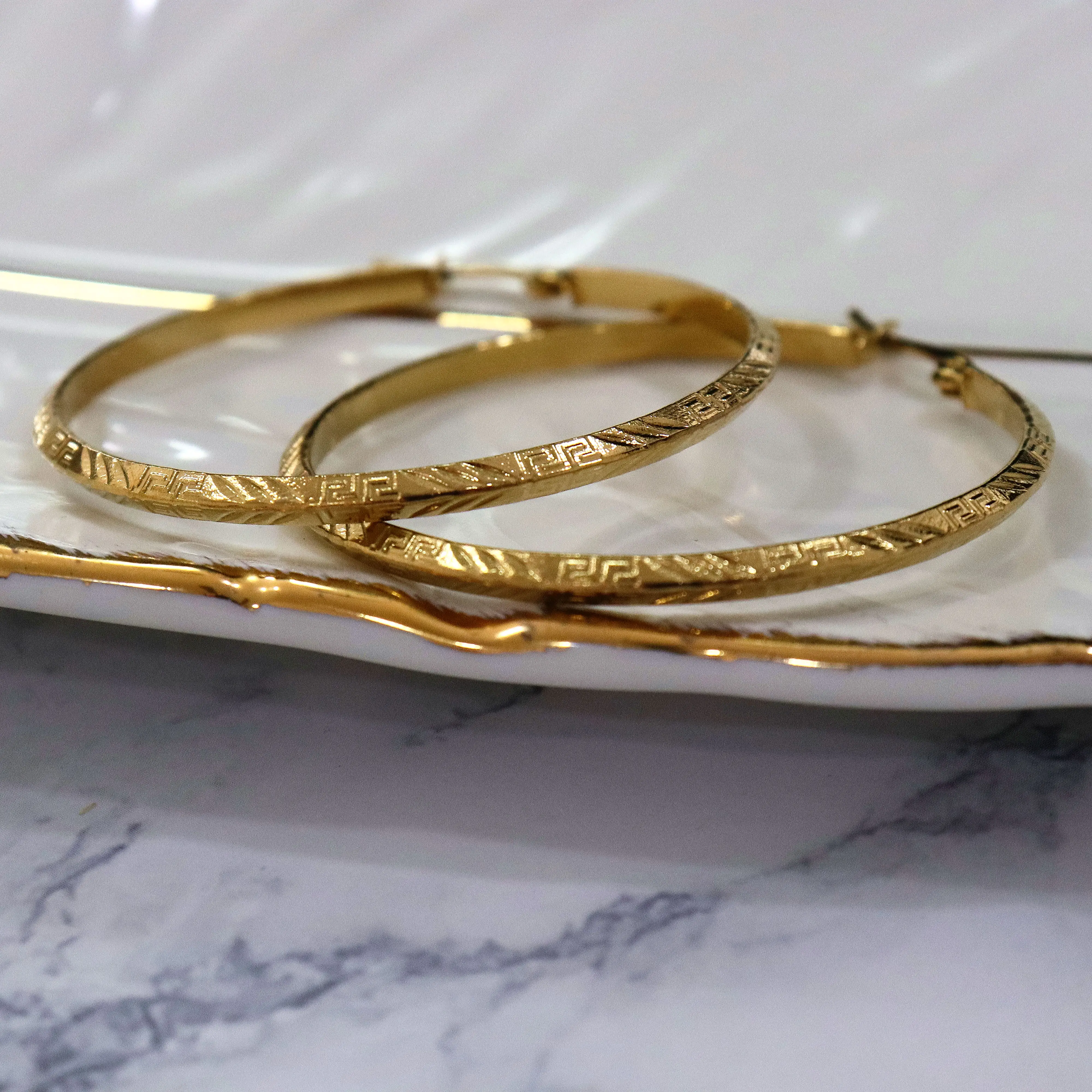 

New Fashion High Quality Gold Plated Jewelry Texture Hoop Earring European Luxury Stainless Steel Big Hoop Earrings For Women