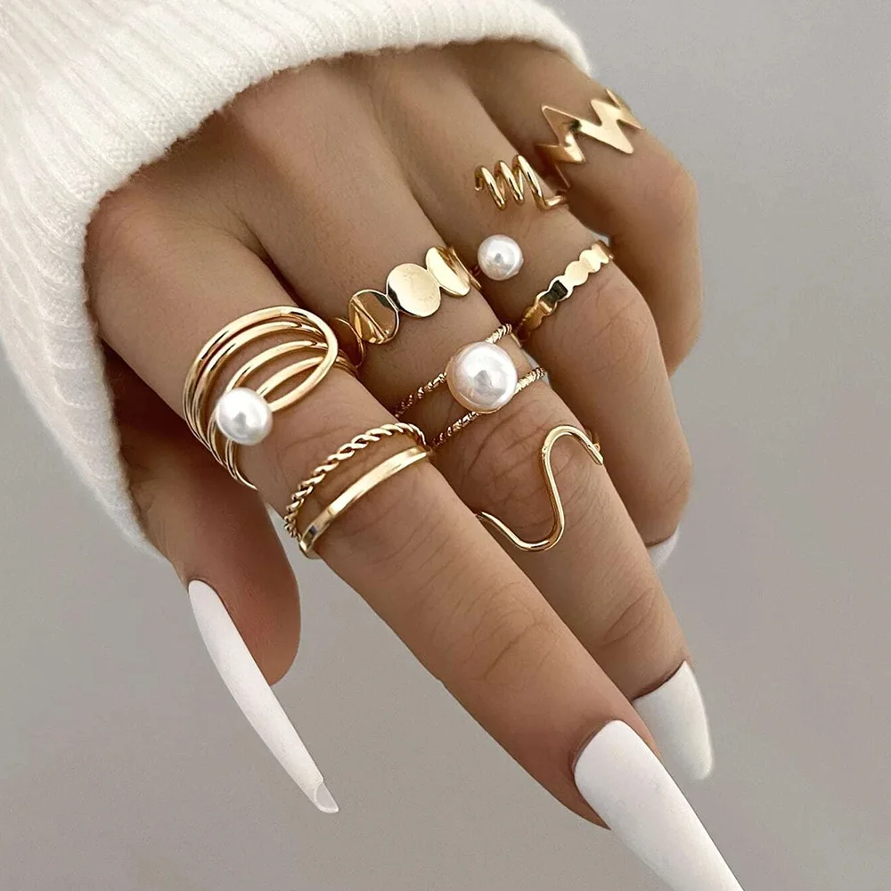 

Metal Gold Rings Set Pearl Heart Geometric Rings for Women Men Punk Stone Pearl Chain Fashion Knuckle Rings Trendy Jewelry