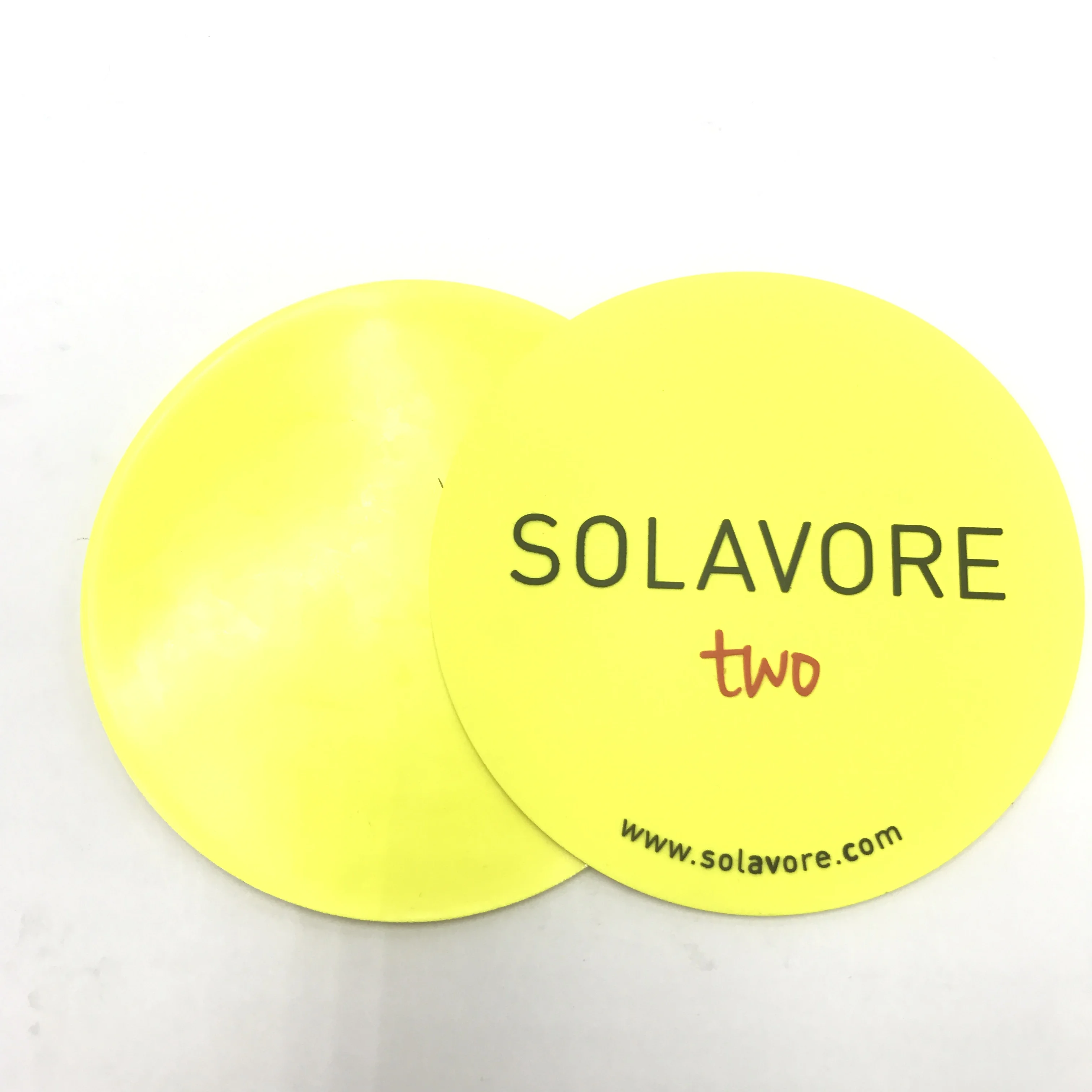 

Custom 3D PVC Rubber Label Rubber Logo Patches Clothing Labels For Bottle