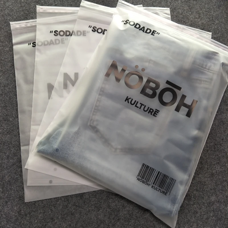 

Customized printed zip lock plastic zipper packaging bagslogo package for hat/T shirt/hoodies laminated plastic bags
